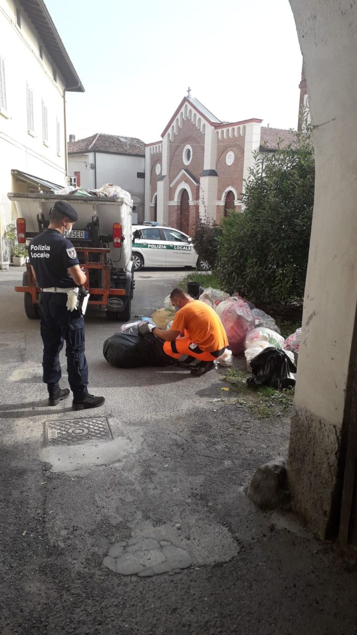 Rifiuti abbandonati: 4 sanzionati a Vidalengo