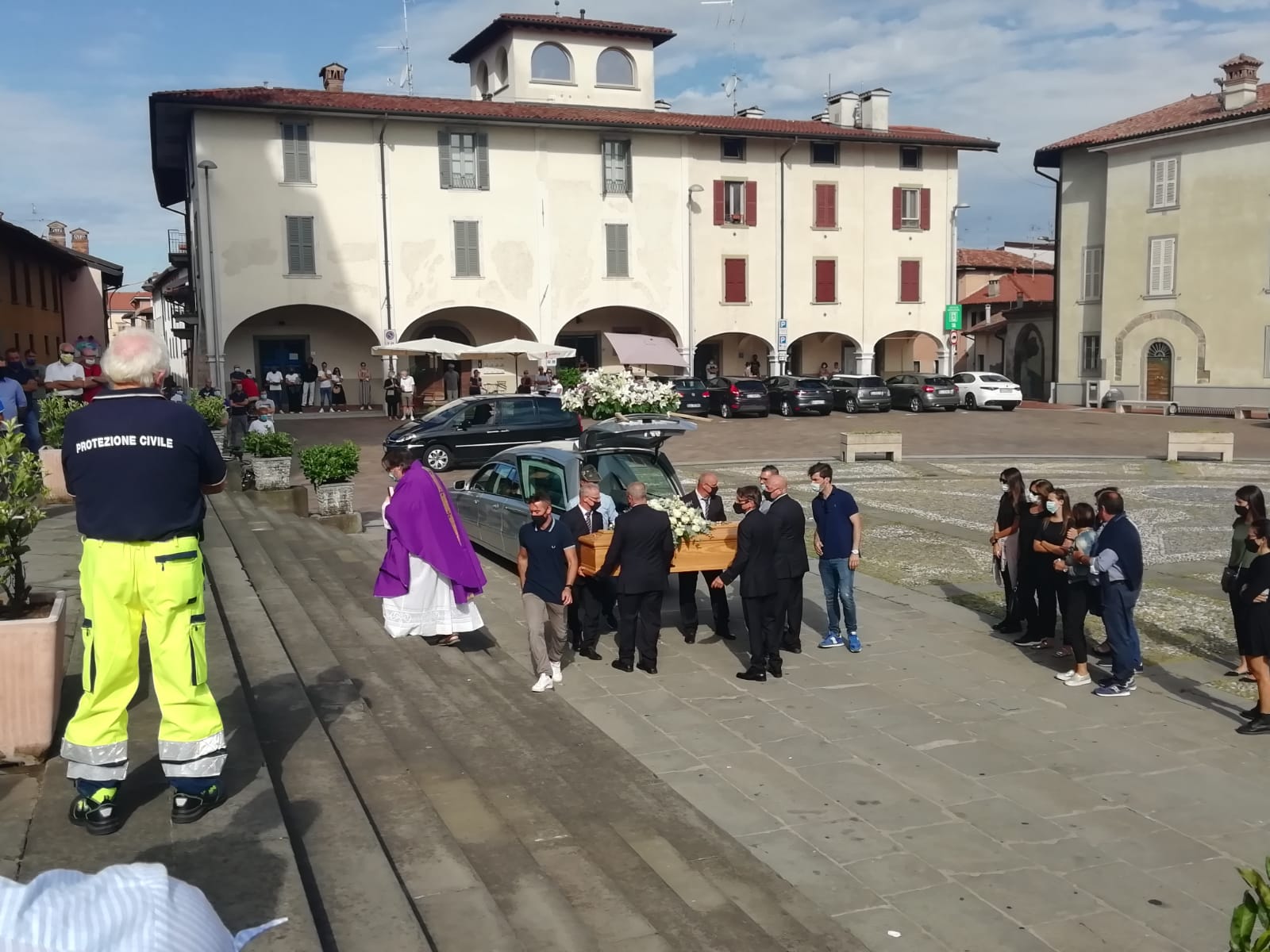 Urgnano funerale Alex Gabbiadini