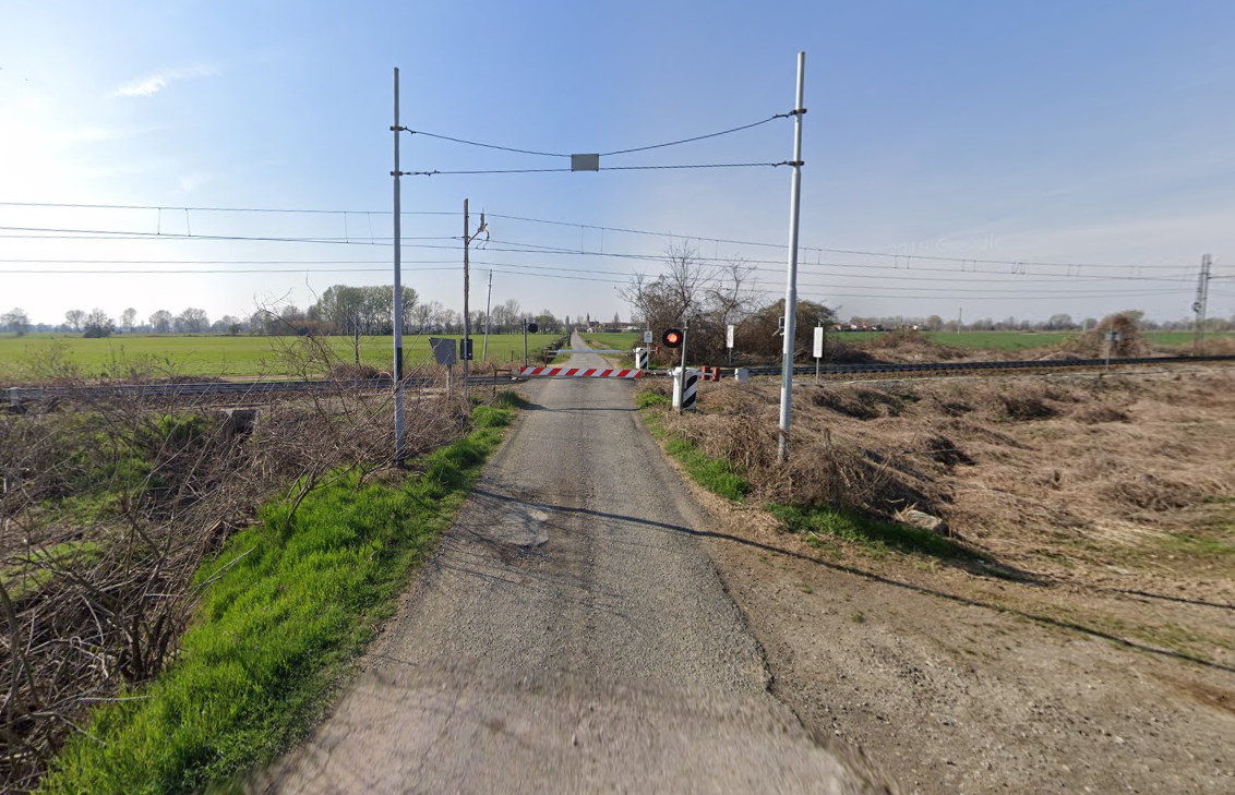 Passaggio a livello bloccato: PD Capralba chiede sicurezza