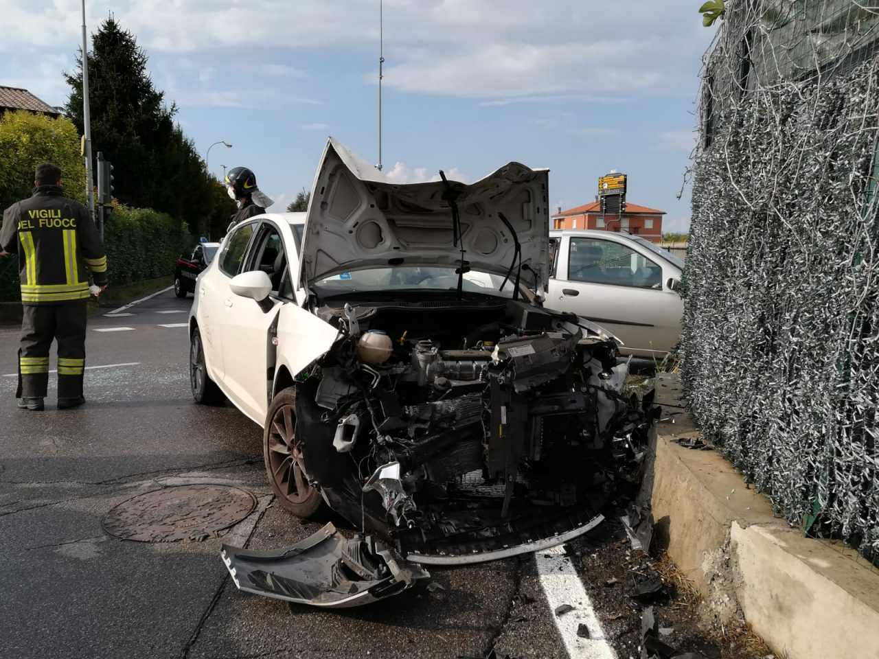 Ennesimo incidente in via Bergamo a Pontirolo FOTO