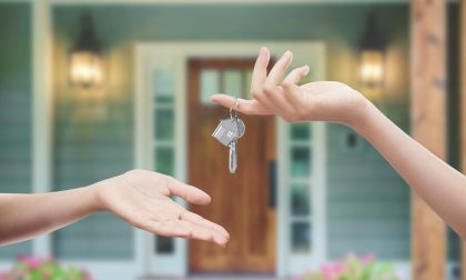 Vendere casa senza agenzia: conviene davvero?