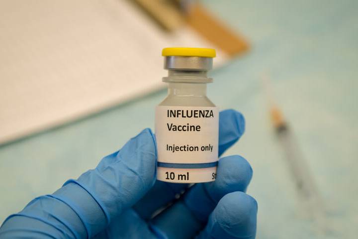 Vaccinazione antinfluenzale, al via le prenotazioni per le categorie a rischio