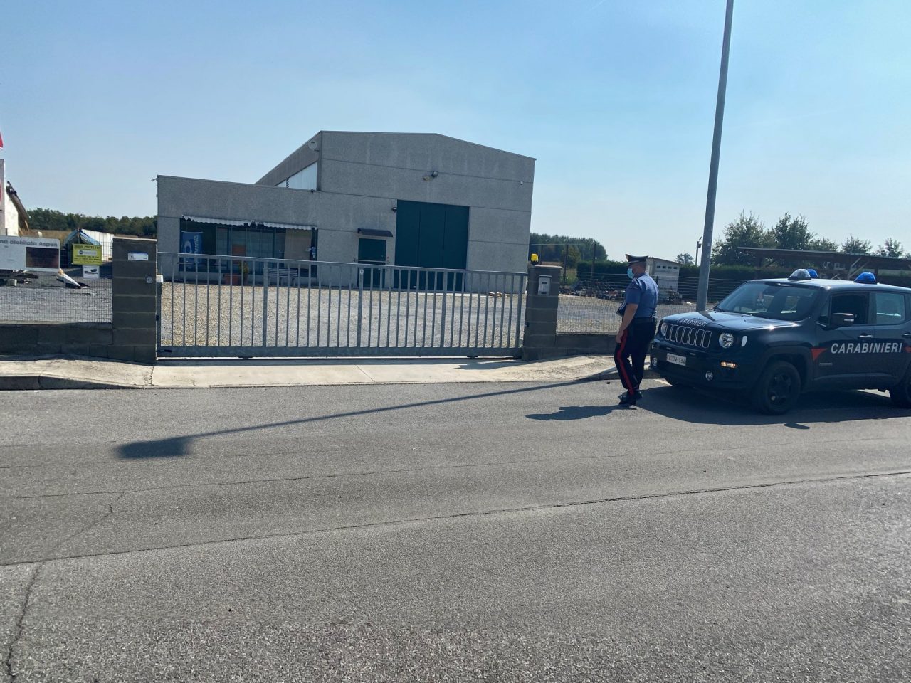 Rubano una bombola di gas: denunciati per furto aggravato