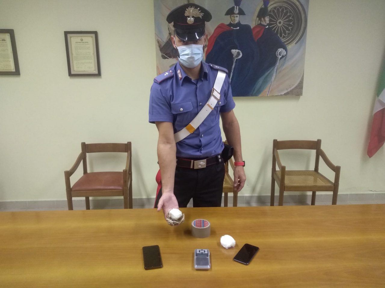 Crema, arrestati dai carabinieri per spaccio di stupefacenti