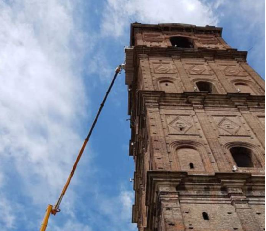 ll nuovo impianto antivolatile del campanile parrocchiale non piace agli animalisti