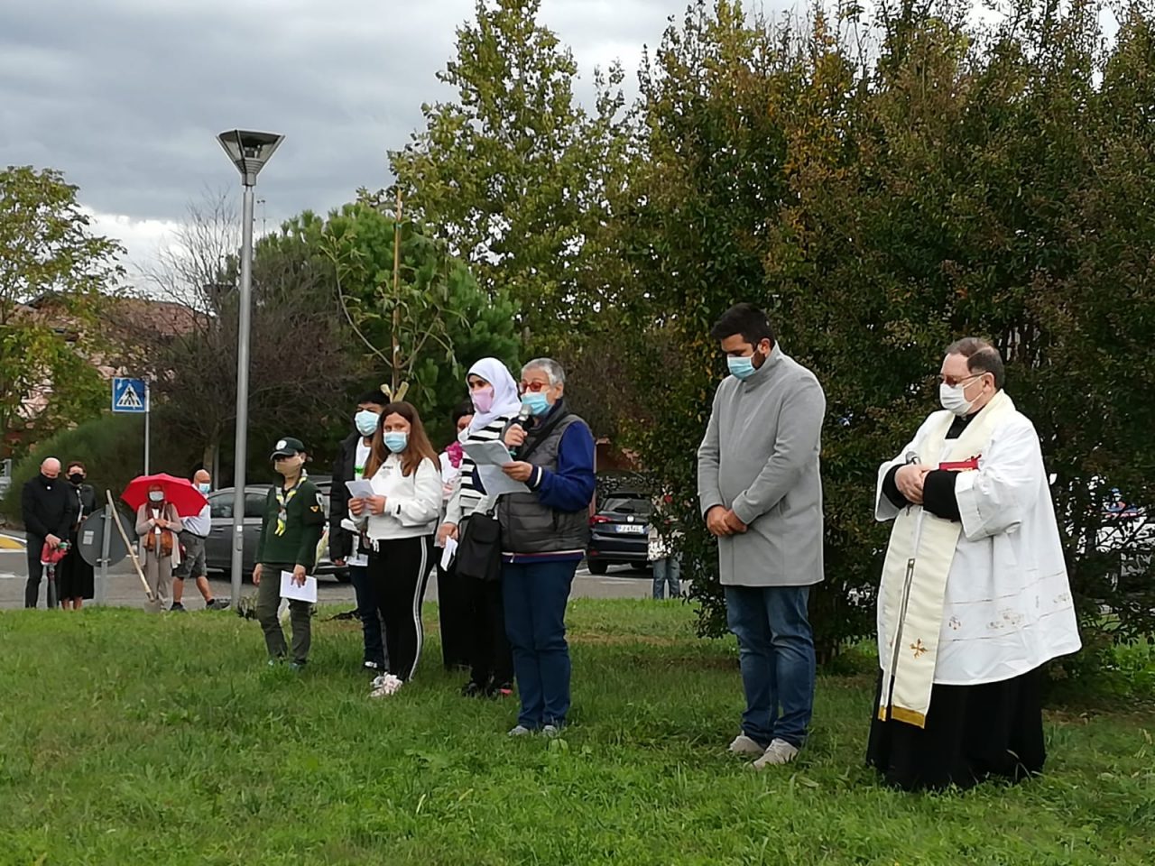 E’ nato il bosco del respiro per ricordare le vittime del Covid-19 FOTO