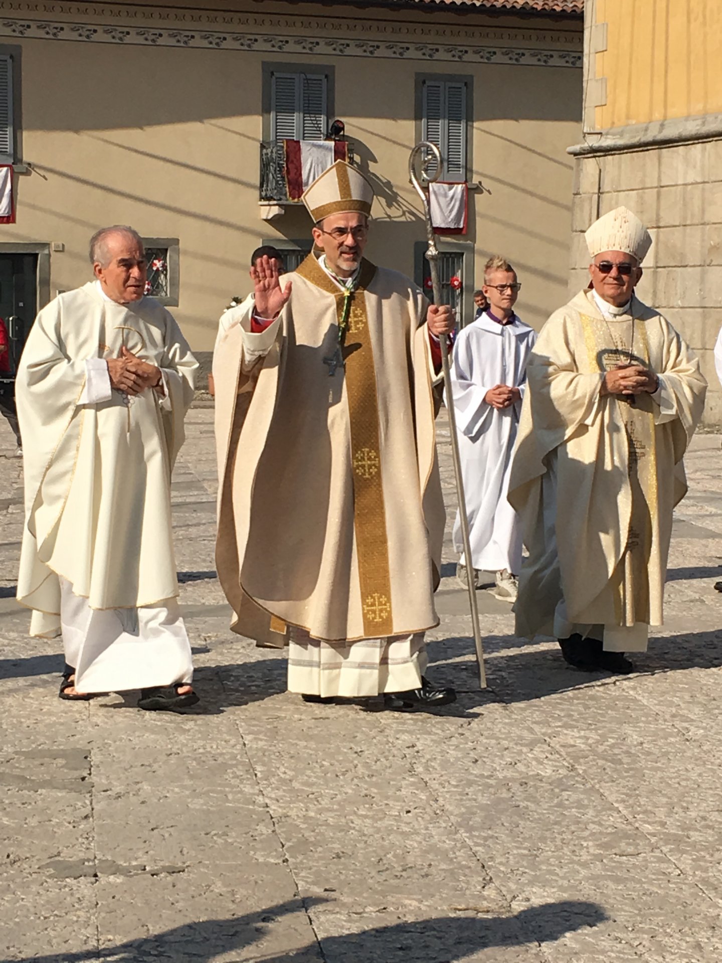 Monsignor Pierbattista Pizzaballa a Cologno (3)