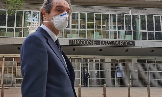 La Lombardia resta interamente in “zona rossa”, possibili deroghe solo tra due settimane VIDEO