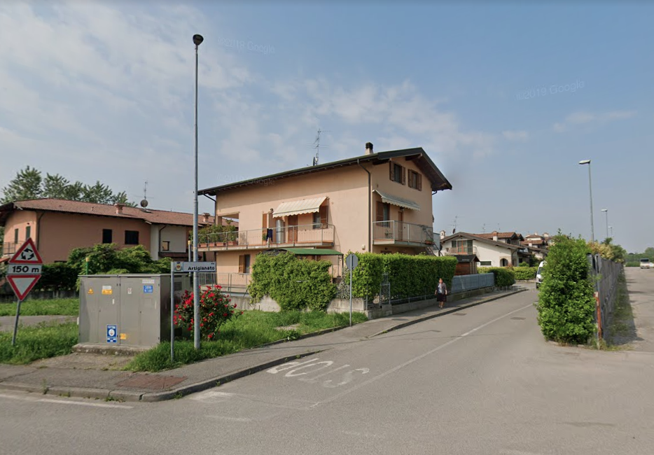 “I ladri qui vanno a colpo sicuro”. E sparisce anche il cibo per gatti