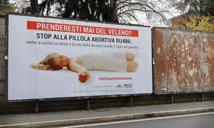 Pillola abortiva e cartelloni rimossi, FdI contro Gori