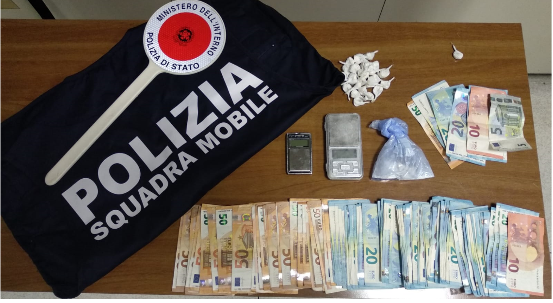 A casa  il market della cocaina: arrestato