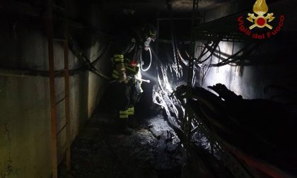 Incendio alla cabina Enel,  grosso black-out in Val Seriana FOTO
