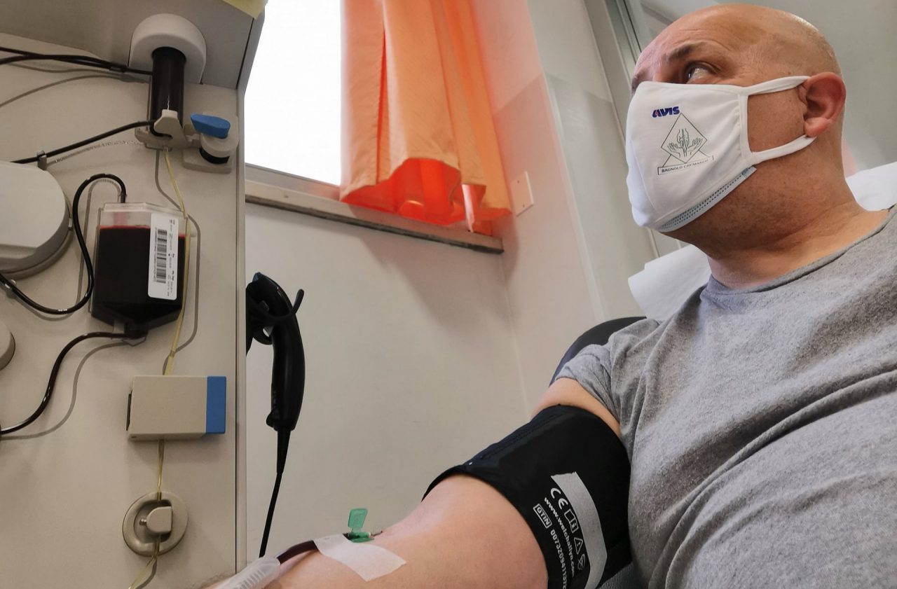 Decima donazione di plasma per il vigile Giovanni Regazzi, guarito dal Covid-19