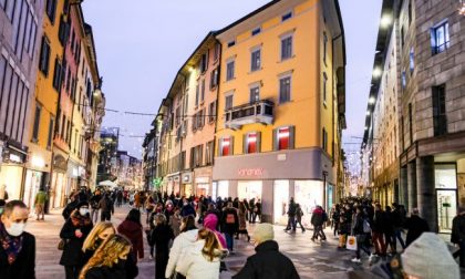 Shopping con sorpresa: cos'è questo "Golden Ticket" dei negozi di Bergamo?