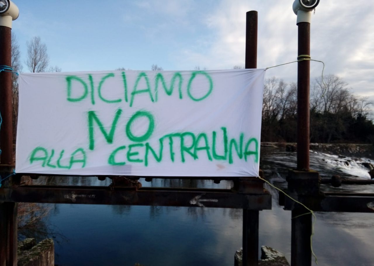 Centrale nell’Oglio, scoppia la protesta dei cittadini