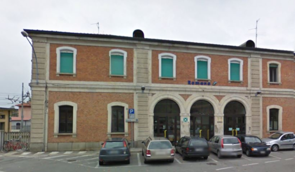 Assembramenti senza mascherina in stazione,  quattro denunciati