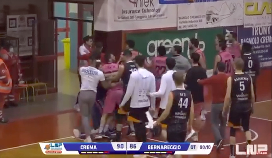 Crema e Bernareggio finiscono in rissa, stangata dal giudice sportivo