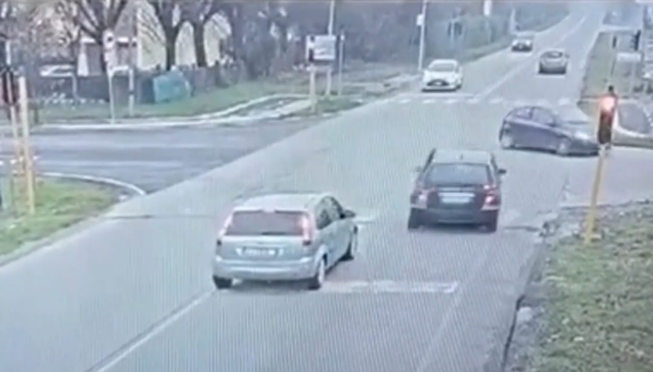 Ex Soncinese, il video impressionante di chi se ne frega del rosso (ma la cura delle multe funziona)