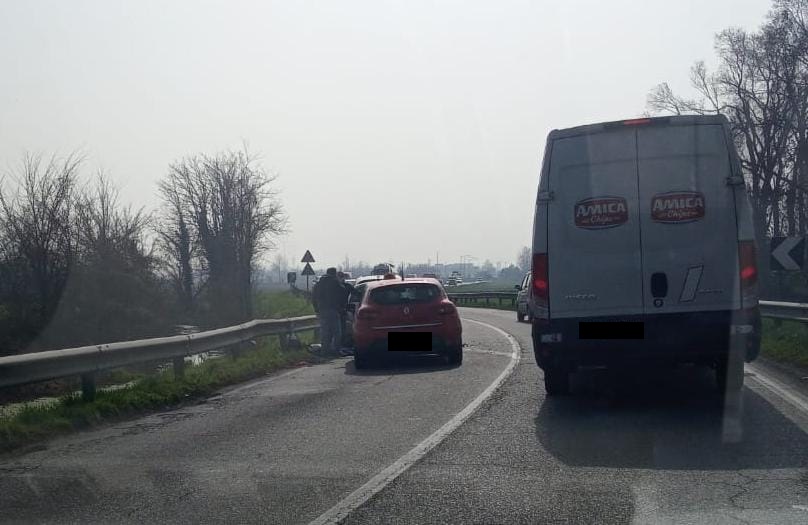 Incidente sulla Soncinese, due feriti