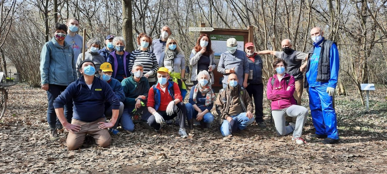 Torna Curiamo il Bosco d’inverno: volontari al lavoro al Cerreto