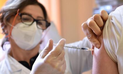 Centri vaccinali, chiude il PalaSpirà ma riapre Antegnate