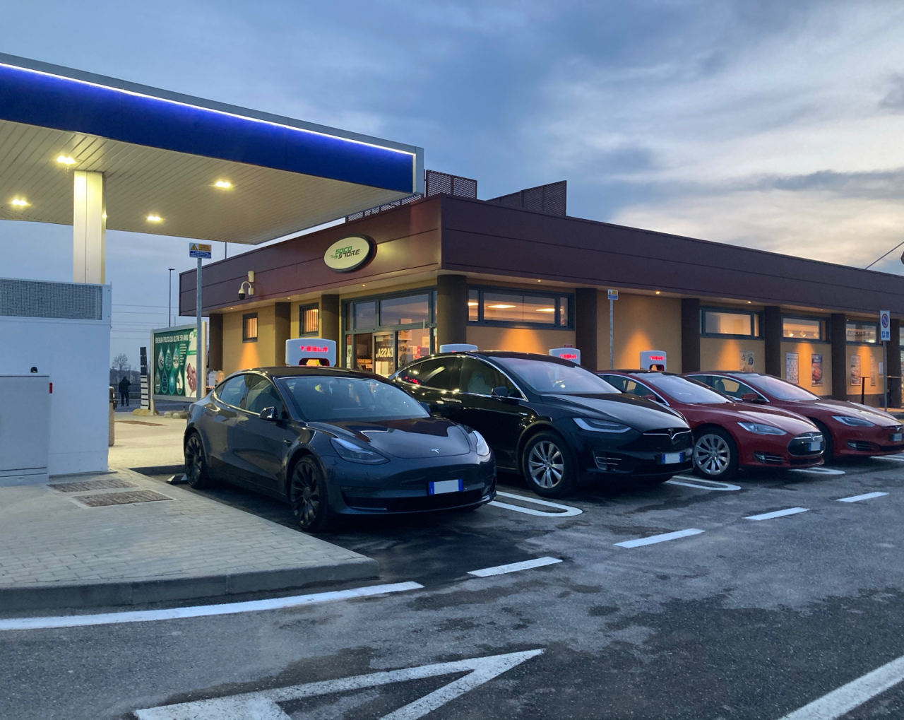 Brebemi a misura di Tesla: arrivano i super-caricatori