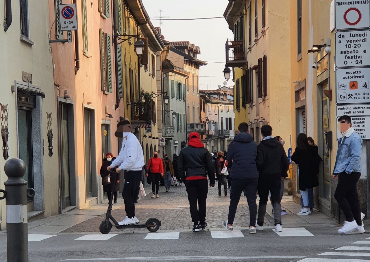 Ultime ore arancio: Treviglio e Crema  si riempiono di gente
