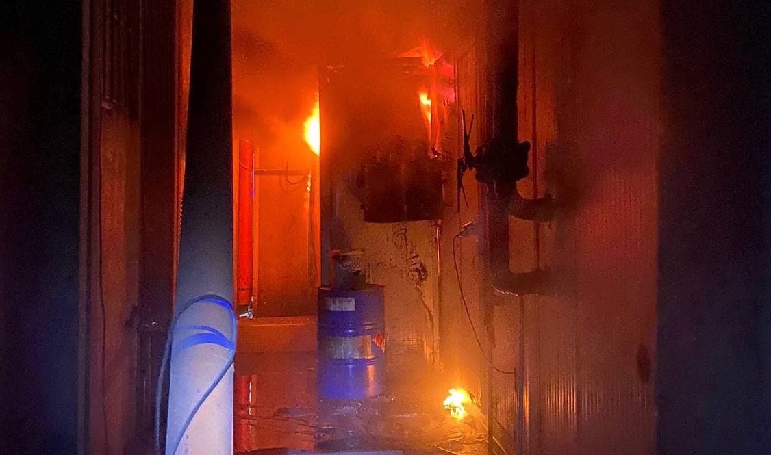 Rogo in azienda, paura ad Azzano