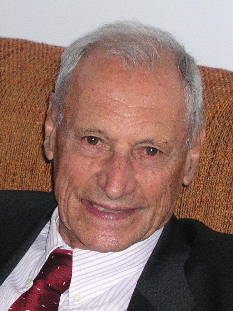 Spirano piange l’ex medico Pasquale Pata