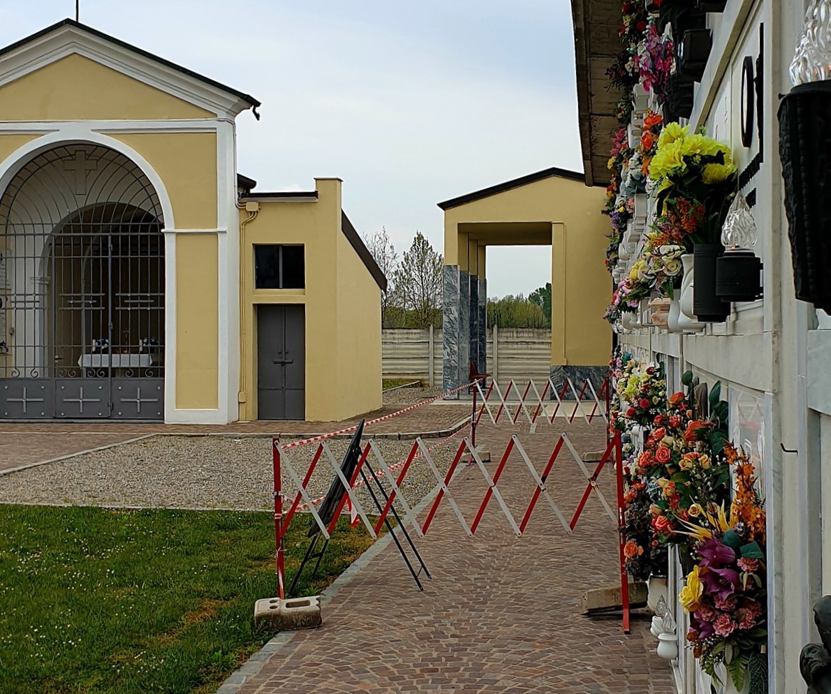 Problemi strutturali all’ala est del cimitero
