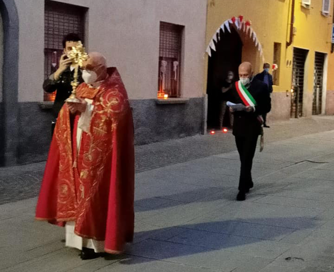 Prima di maggio, in festa per la sagra ma senza eventi