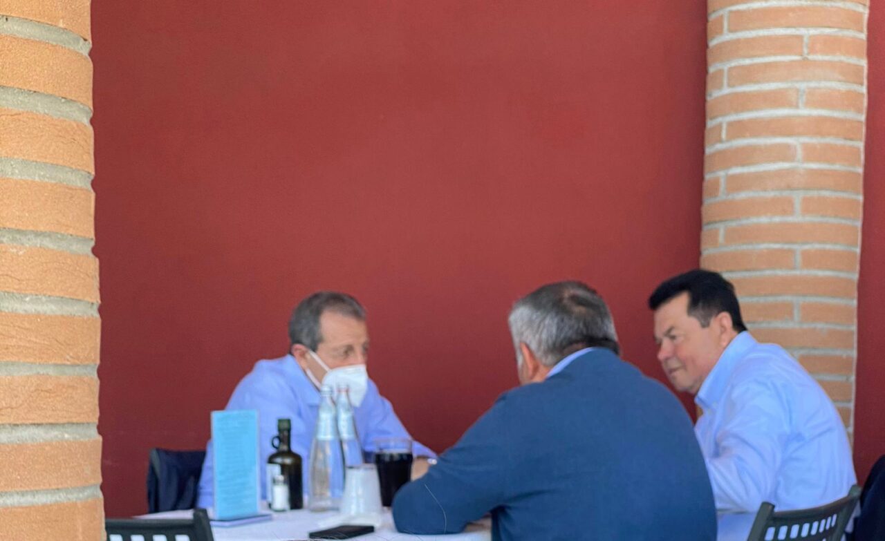 La strana guerra tra FdI e Lega a Treviglio e Caravaggio: cosa c’è dietro?