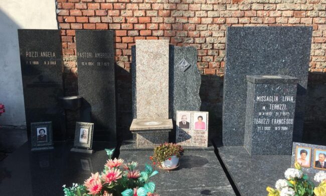 Ladri di bronzo rubano statue al cimitero: sparito anche un mezzobusto di Gesù