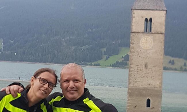 Schianto in moto, padre e figlia  muoiono insieme