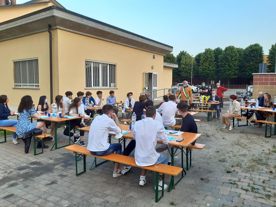 Una cena con i 18enni per accogliere i “nuovi cittadini”