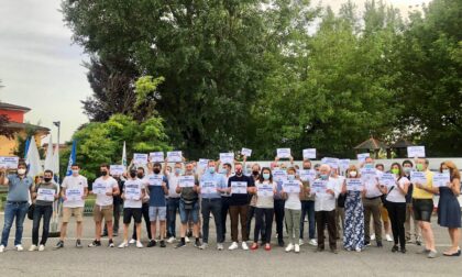La Lega protesta a Romano dopo gli ultimi vandalismi: "Basta degrado, più sicurezza"