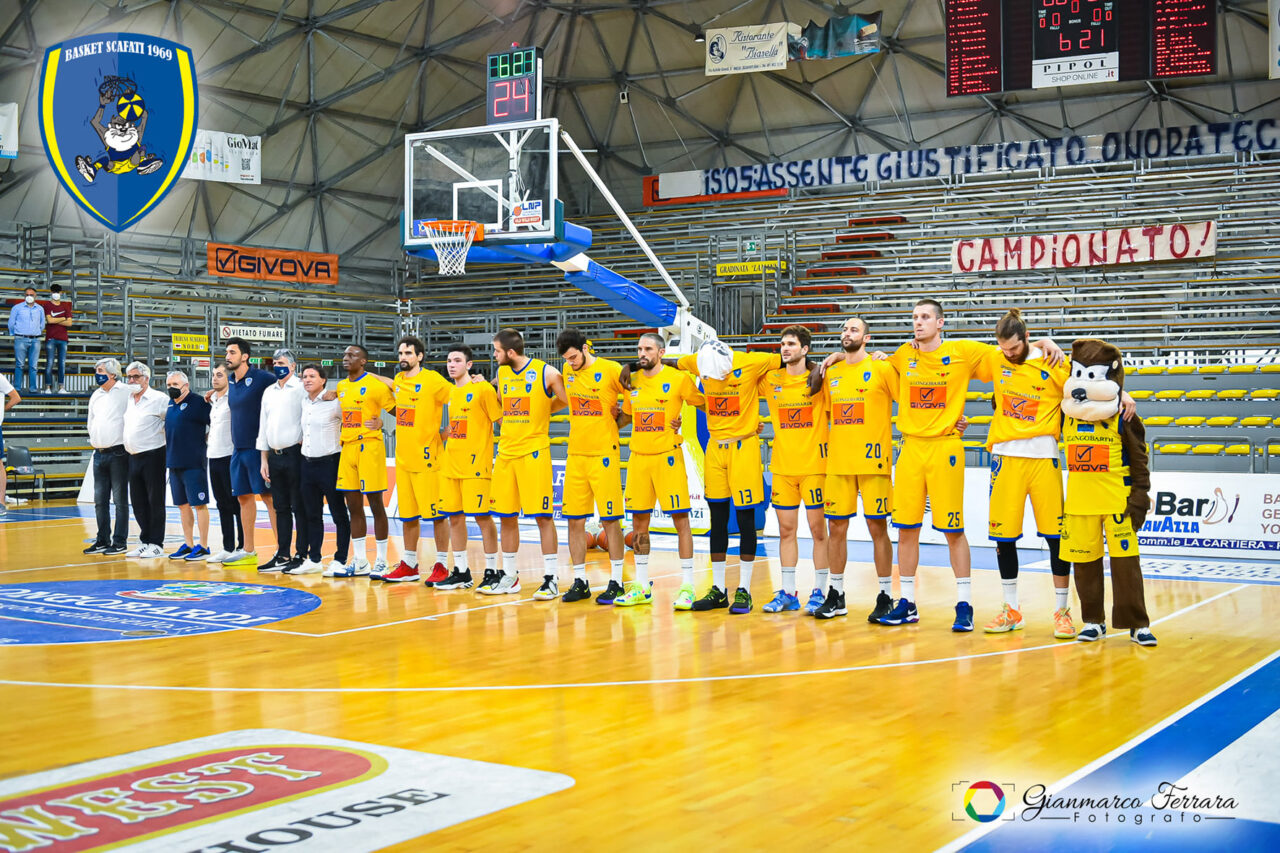 Playoff A2, Napoli e Tortona volano in finale, Scafati porta Udine alla bella