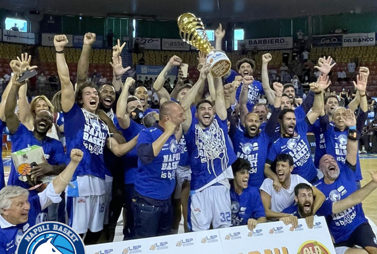 Pierpaolo Marini con la GeVi Napoli promosso in A