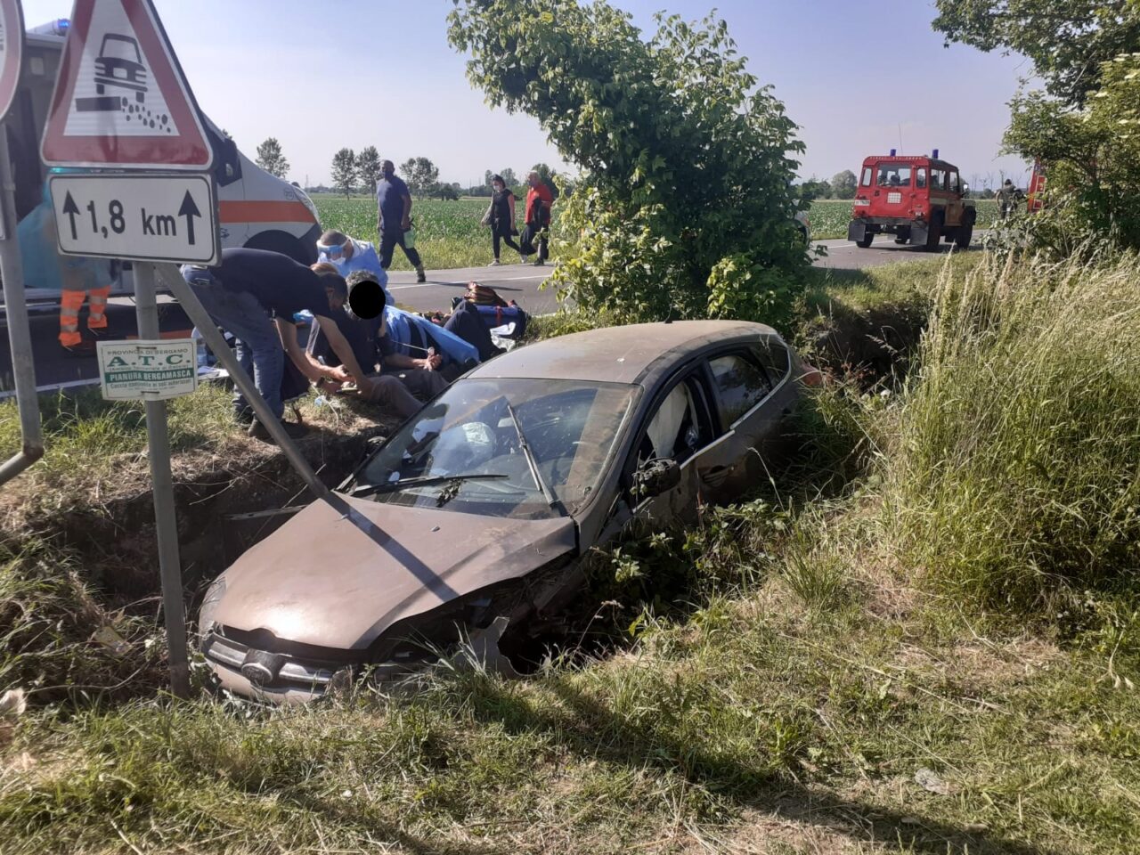 Schianto tra auto e moto ad Agnadello, arriva l’elisoccorso
