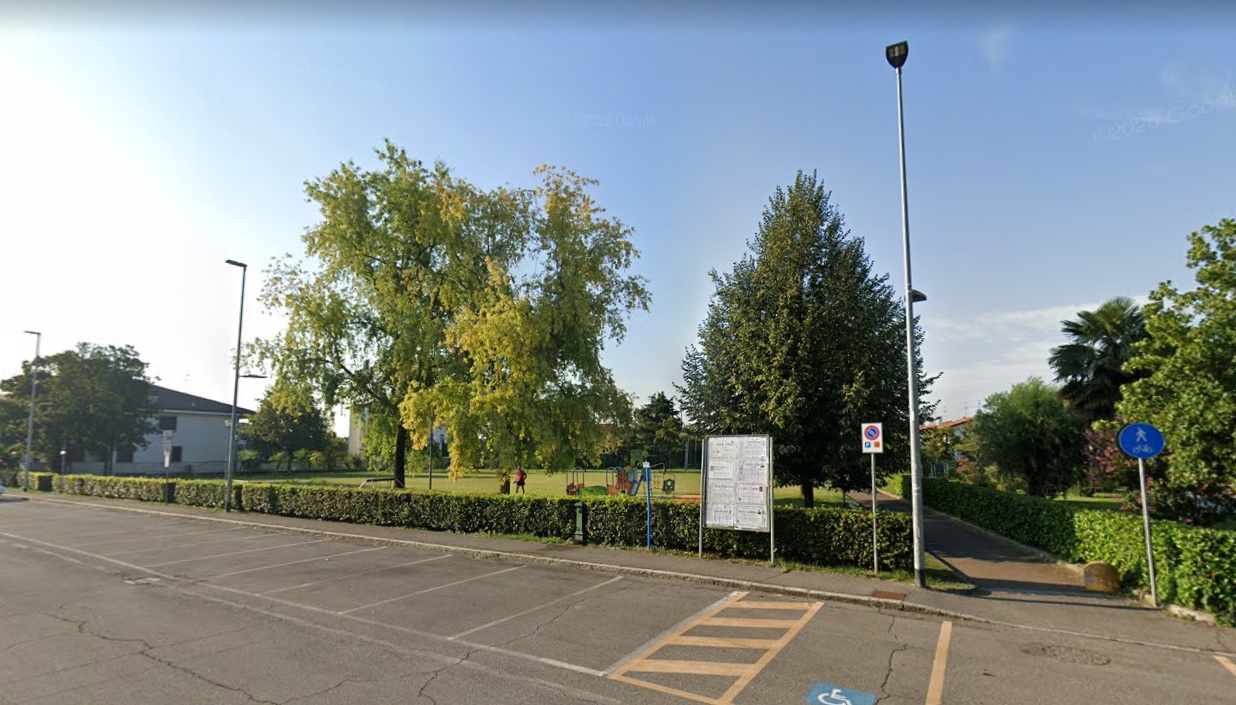 Quasi cinquanta firme per l’area cani in zona Ovest: a Treviglio scatta la mozione delle minoranze.