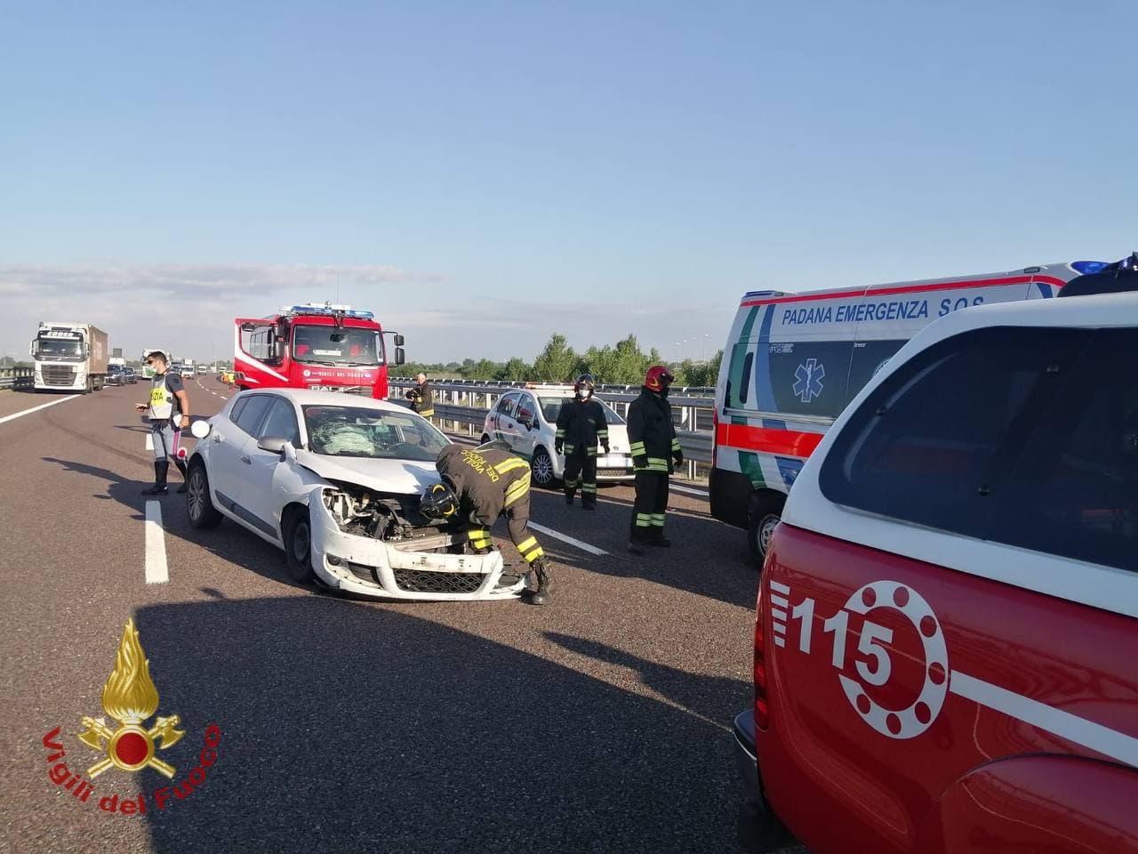 Perde il controllo e si schianta su Brebemi