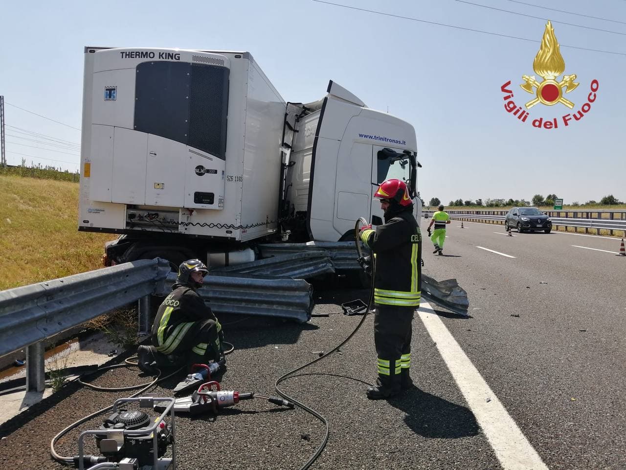 Schianto in Brebemi, arrivano i Vigili del fuoco