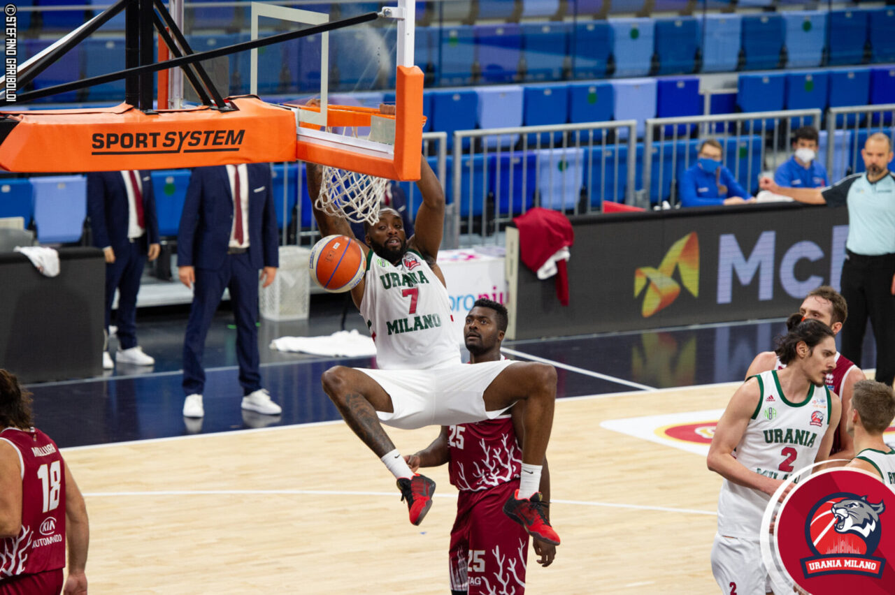 Colpo di mercato per la Blu Basket: Wayne Langston è il nuovo centro