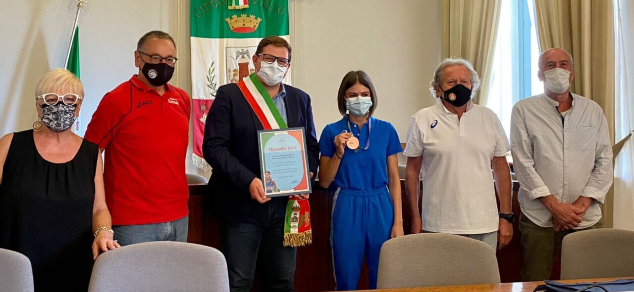 “Ale-Jet” premiata dal sindaco: “Impegno, allenamento, talento e piedi per terra: congratulazioni”