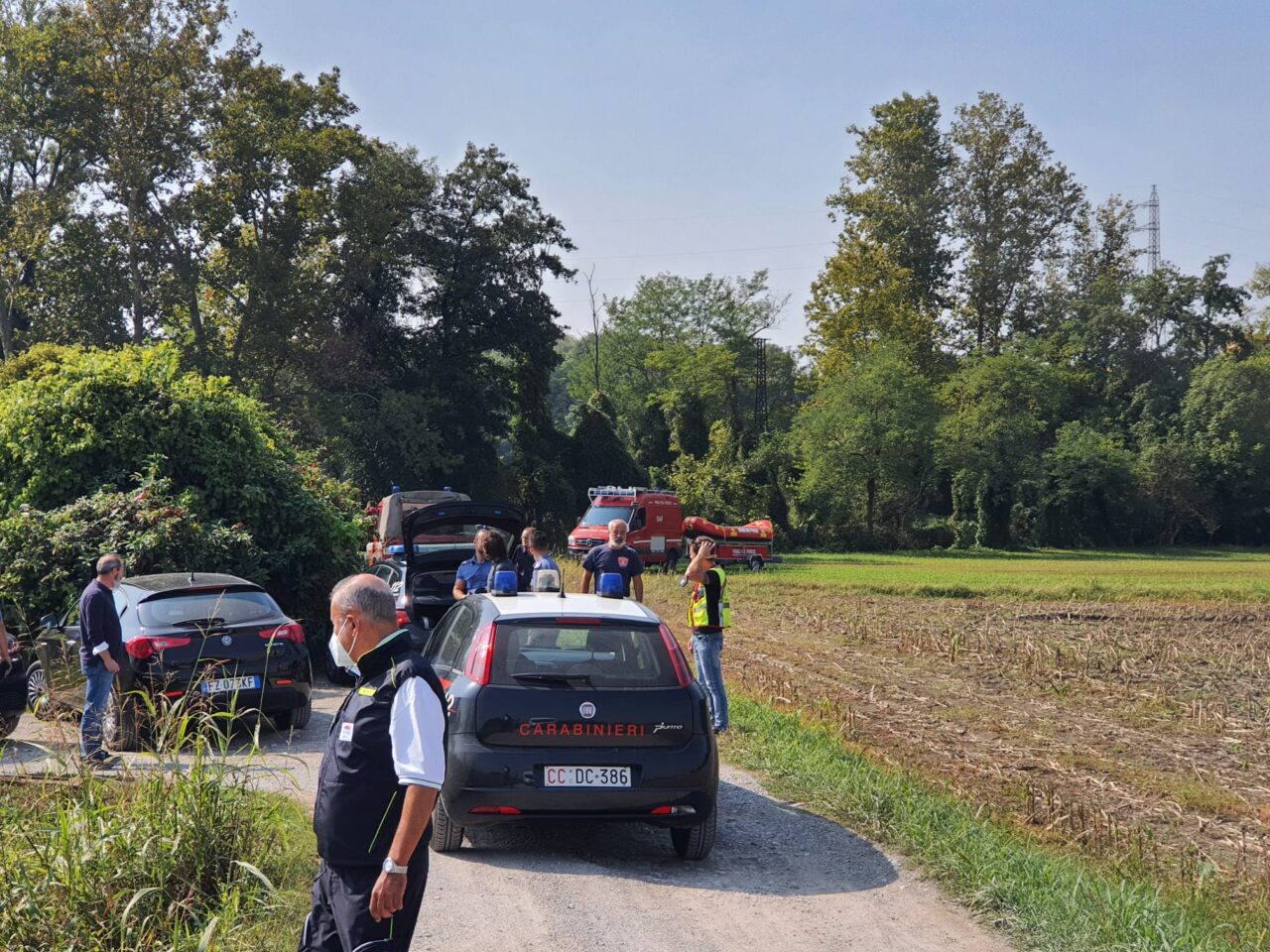 Cade in acqua nell’Adda, salvo per miracolo