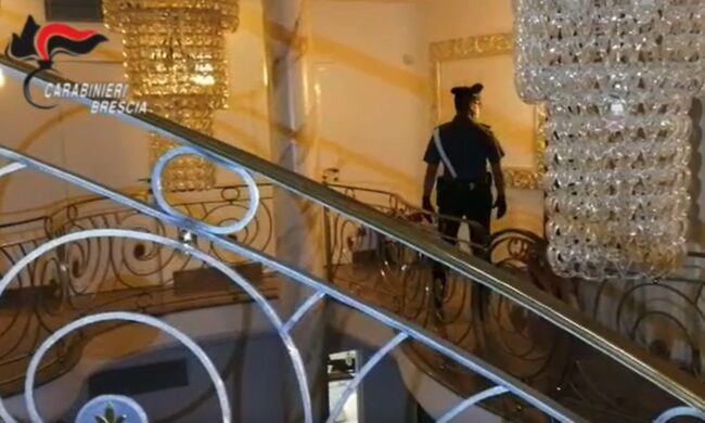 Diciotto arresti per associazione a delinquere e sequestri per 13 milioni di euro