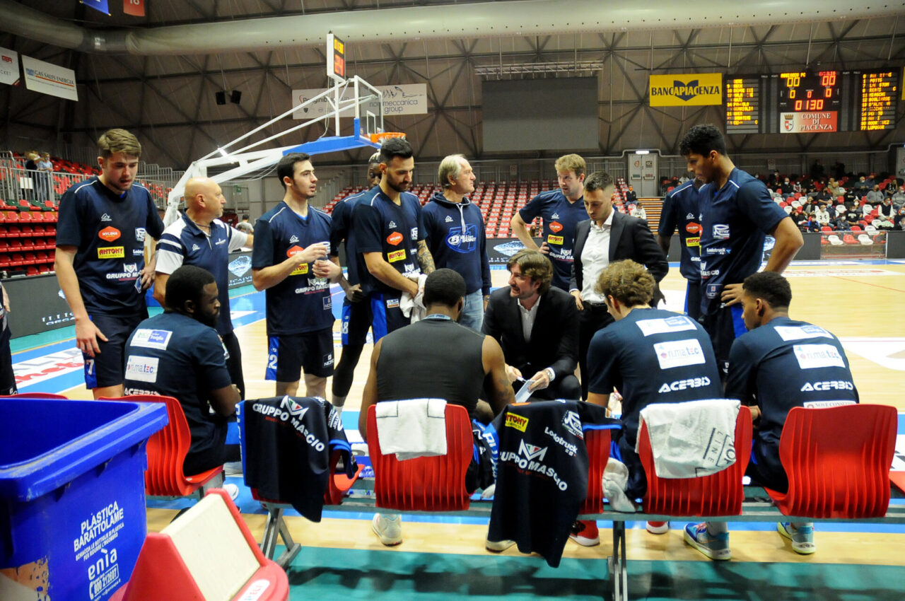 Piacenza amara per il Gruppo Mascio. Coach Carrea: “Troppo poca energia”