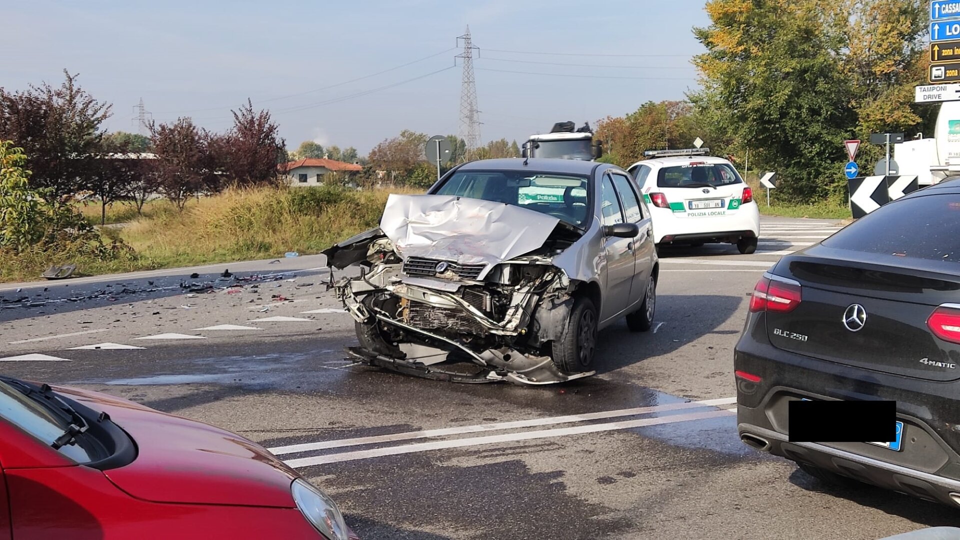 Treviglio incidente via Calvenzano