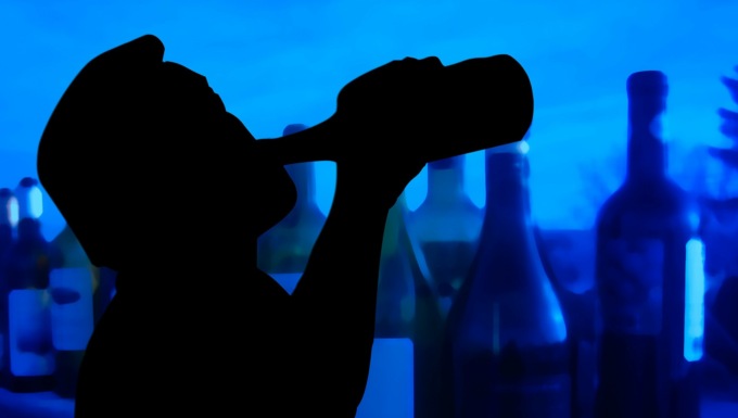 Halloween alcolico: 10 giovanissimi soccorsi dal 118 questa notte