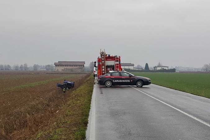 Ennesimo schianto sulla Soncinese, in ospedale un 18enne